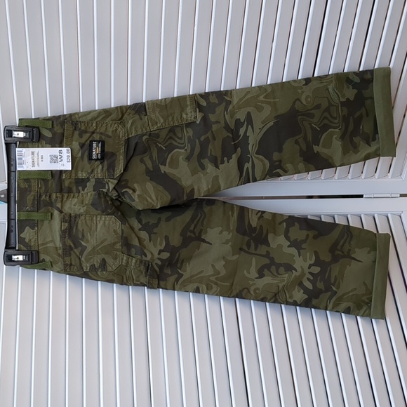 NWT Signature by Levi Strauss & Co Boys Camo Utility Pants 6 Regular - Picture 5 of 9